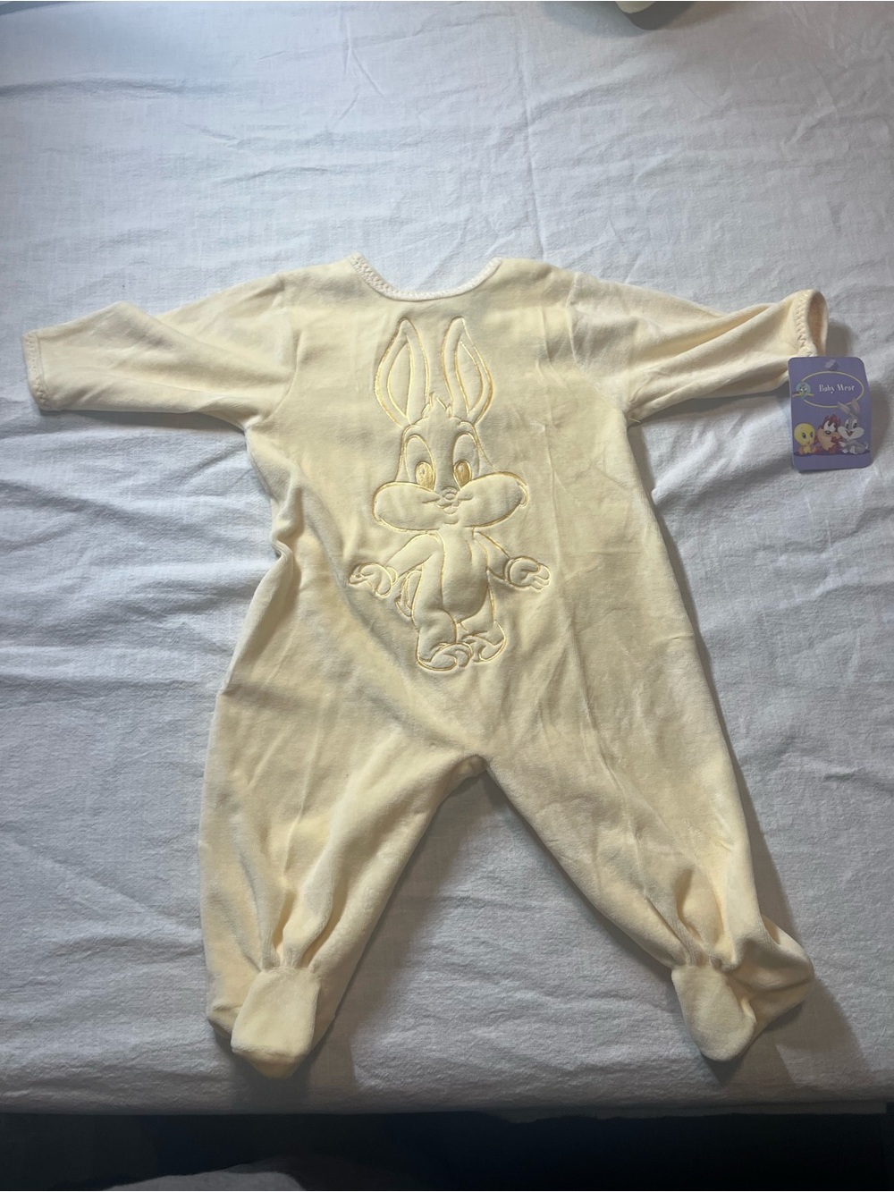 Vintage Warner Bros. Pale Yellow Bugs Bunny Footed One-Piece